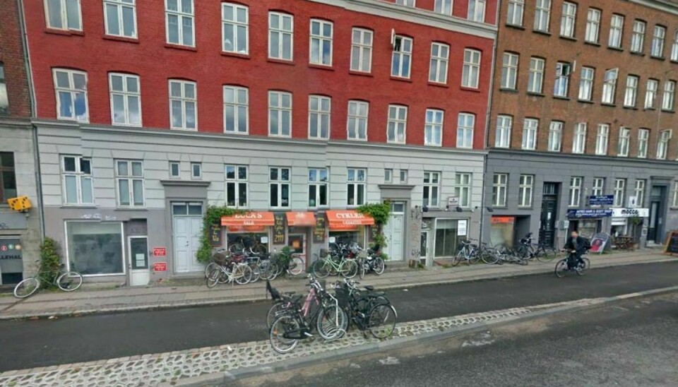 Fredensgade i København er lige nu spærret, fordi et større stillads er væltet. Foto: Google Streetview.