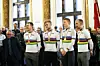 Rasmus Lund Pedersen, Julius Johansen, Frederik Rodenberg Madsen og Michael Mørkøv hyldes her på Københavns Rådhus efter at have vundet guldmedaljer ved VM i banecykling. Foto: Ida Guldbæk Arentsen/Scanpix