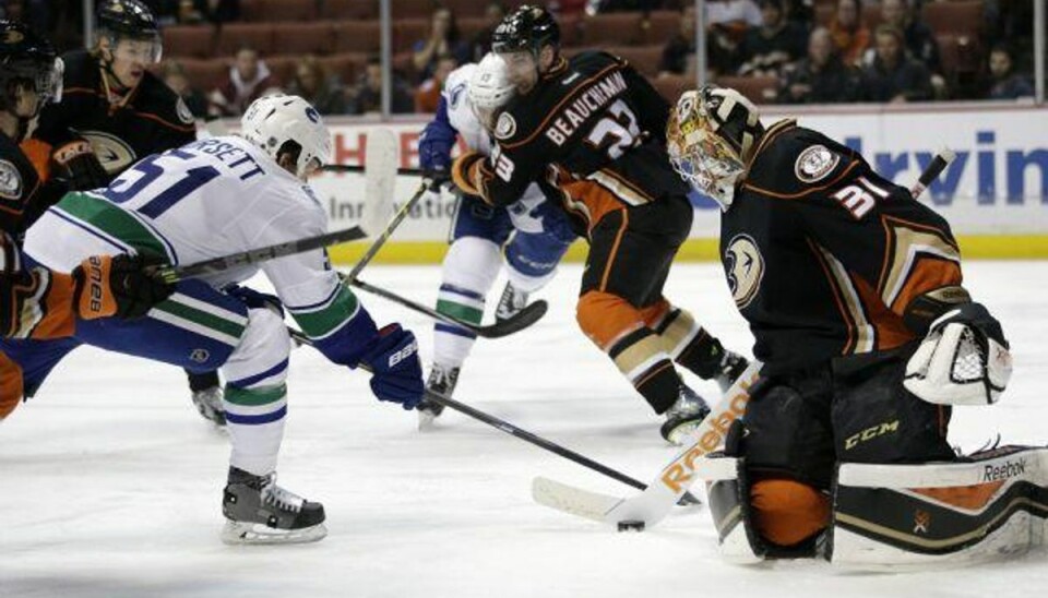 NHL: Frederik Andersen slog Jannik Hansen Newspaq