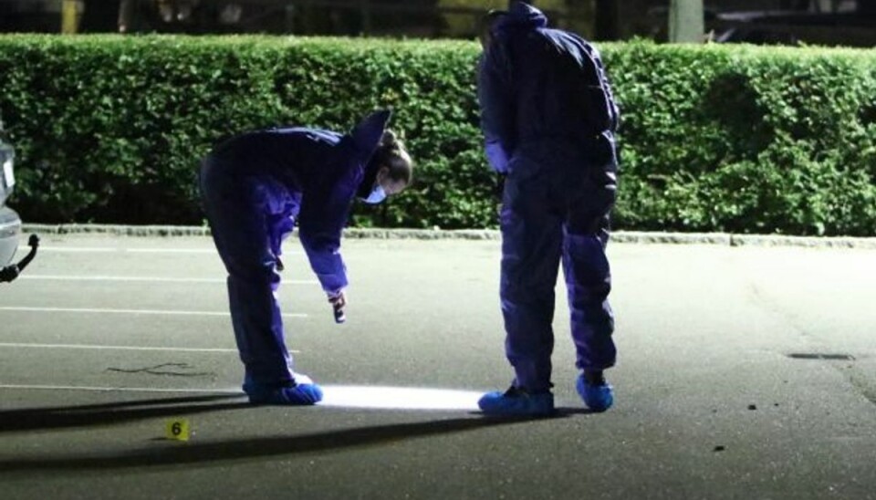 Drama under drabssag Den tiltalte stak mand med kniv 24 gange på denne parkeringsplads. Foto: Presse-fotos.dk