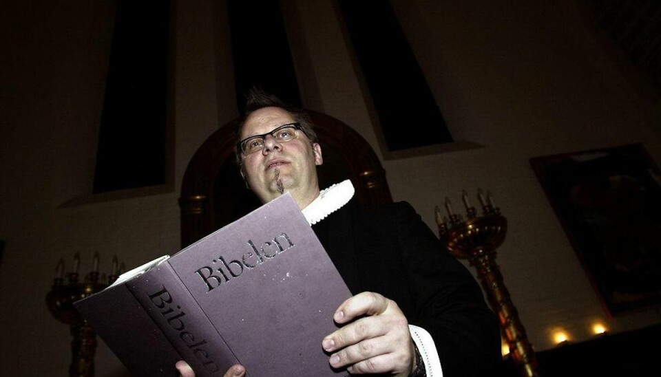 Politikere presser biskop: Fyr tvivler-præst Foto: Mogens Flindt