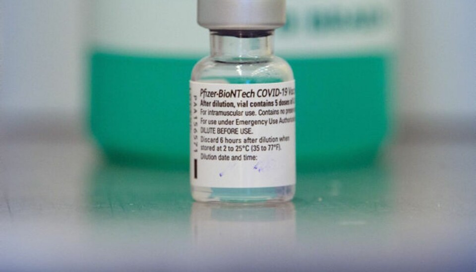 EMA: Hackere stjal og manipulerede dokumenter om vaccine Interne og fortrolige dokumenter fra Pfizer-BioNTech blev stjålet ved et hackerangreb i december og lækket på nettet i ændret form, siger EMA. (Arkivfoto) Foto: Pool/Reuters