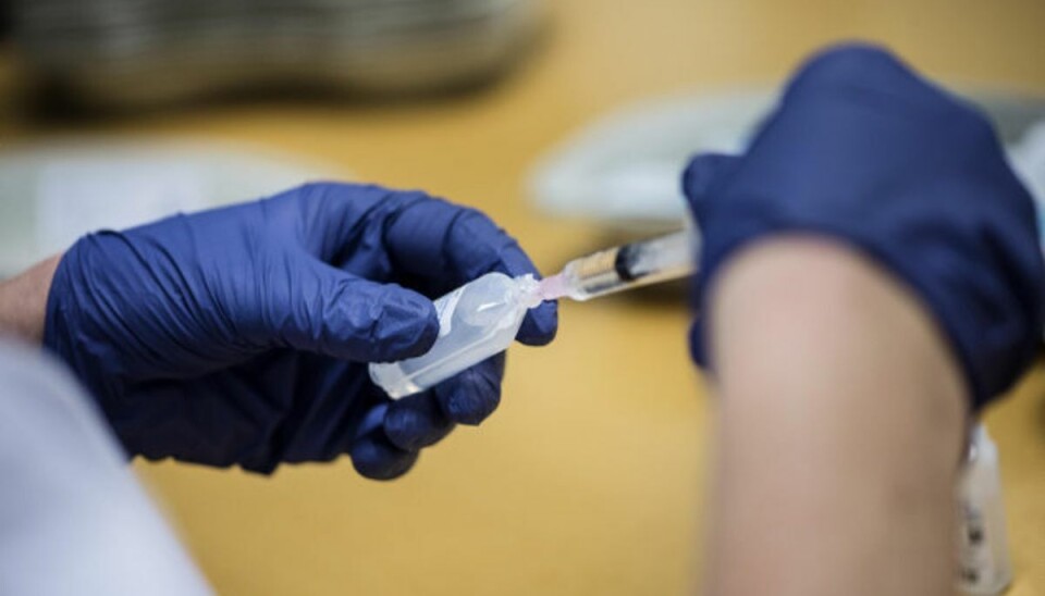 Vaccinemangel: Trykker på stopknappen Pfizer oplyste fredag, at selskabet leverer færre vacciner denne uge, fordi det skal opgradere sin fabrik i Puurs, Belgien. (Arkivfoto). Foto: Tim Kildeborg Jensen/Scanpix
