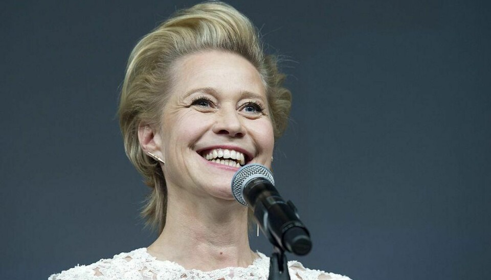 Vinderen af Årets kvindelige TV-hovedrolle Trine Dyrholm, der får prisen for sin rolle i Arvingerne. Foto: Claus Bech/Scanpix