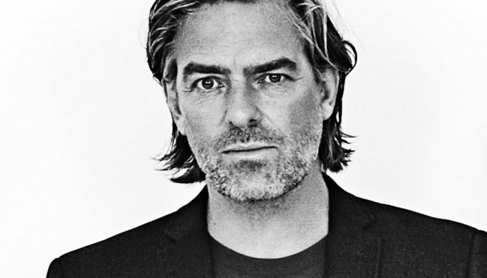 Peter A. G. holder båltalen i Randers Pressefoto