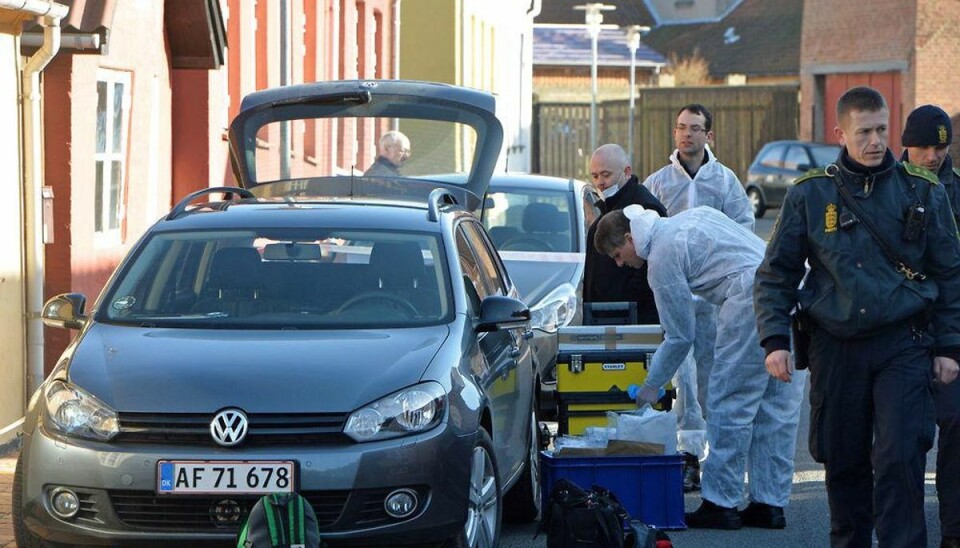 Skudoffer svæver mellem liv og død Foto: Morten Brandborg/Scanpix.