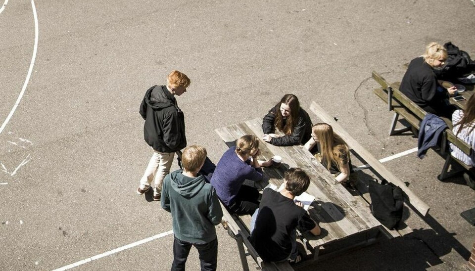 Skoler skal kunne holdes ansvarlige, h´vis der ikke gribes ind over for mobning, mener Red Barnet. Foto: Thomas Lekfeldt/Scanpix