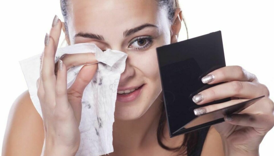 Renser du make-uppen af med rense-servietter? Så skal du være ekstra opmærksom på problematiske stoffer. Foto: Iris/Scanpix