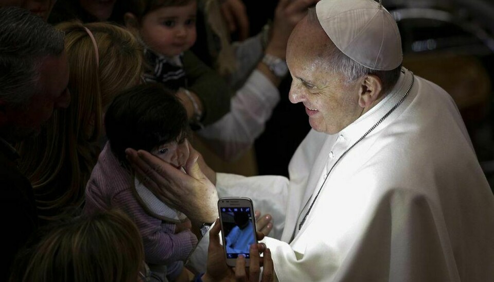 Pave Frans antyder, at han på et tidspunkt vil trække sig fra den katolske kirkes øverste embede. Foto: Scanpix.
