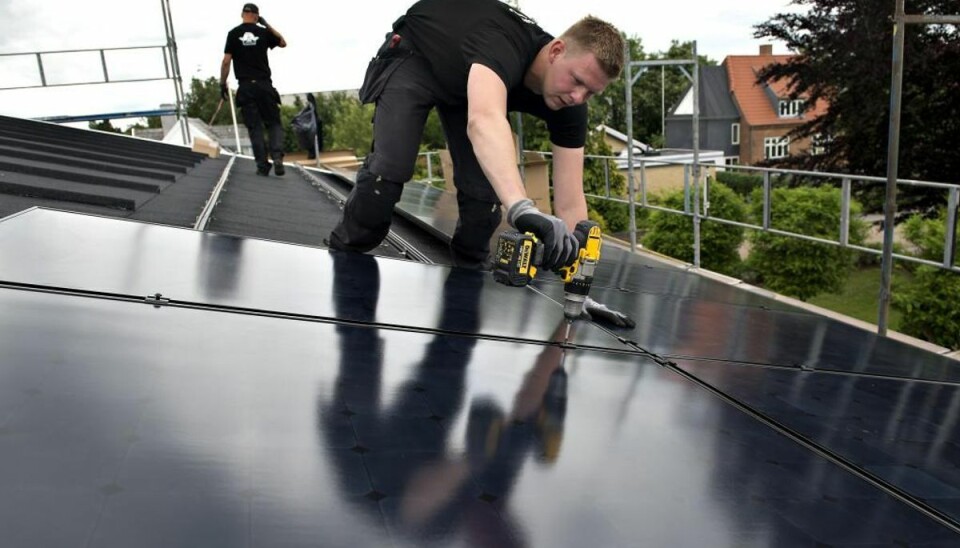 Solceller bliver langt billigere at producere Solceller bliver billigere at producere. Arkivfoto: Henning Bagger/Scanpix