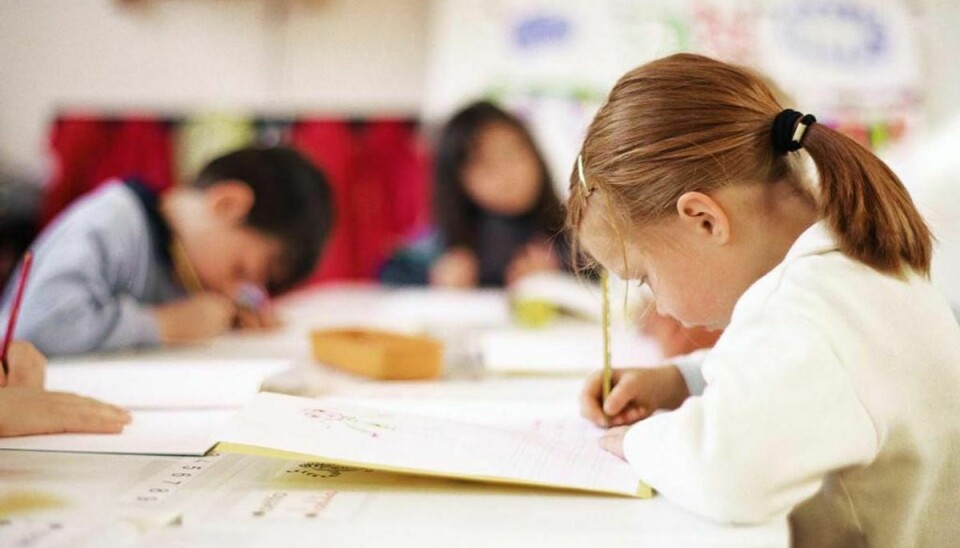 Børn bliver ikke klogere af flere timer, mener lærerne. Arkivfoto: Colourbox
