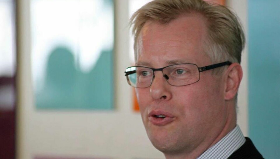 Kommentator: Det tegner til et farvel til Carl Holst Carl Holst er i massiv modvind. Arkivfoto: Elo Christoffersen