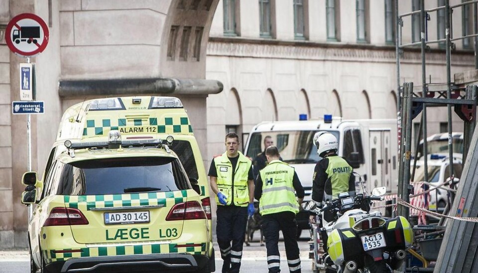 Drabsdømt morfar anker livstidsdom Retten på Frederiksberg idømmer en 67-årig mand fængsel på livstid for at dræbe en advokat og forsøge at dræbe sin ekssvigersøn i fogedretten i København i fjor. Foto: Simon Skipper/Scanpix.