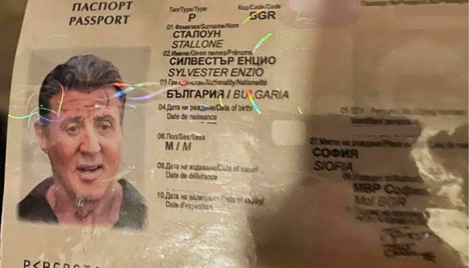 Sådan ser det falske pas med et foto af Sylvester Stallone ud. Foto: Scanpix/AFP/BULGARIAN PROSECUTORS OFFICE