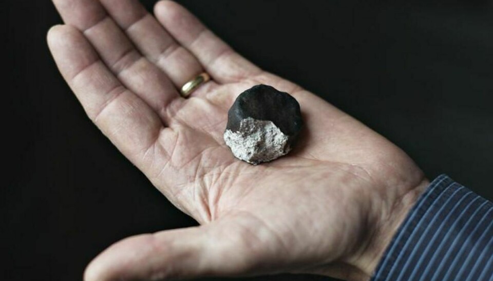Mandag formiddag er der fundet flere meteoritstykke. Foto: Emil Hougaard/Scanpix.