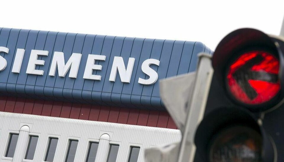 Uvist om Siemens-fyringer rammer danske job Siemens fyrer 4.500 medarbejdere. Foto: Lukas Barth/Scanpix.