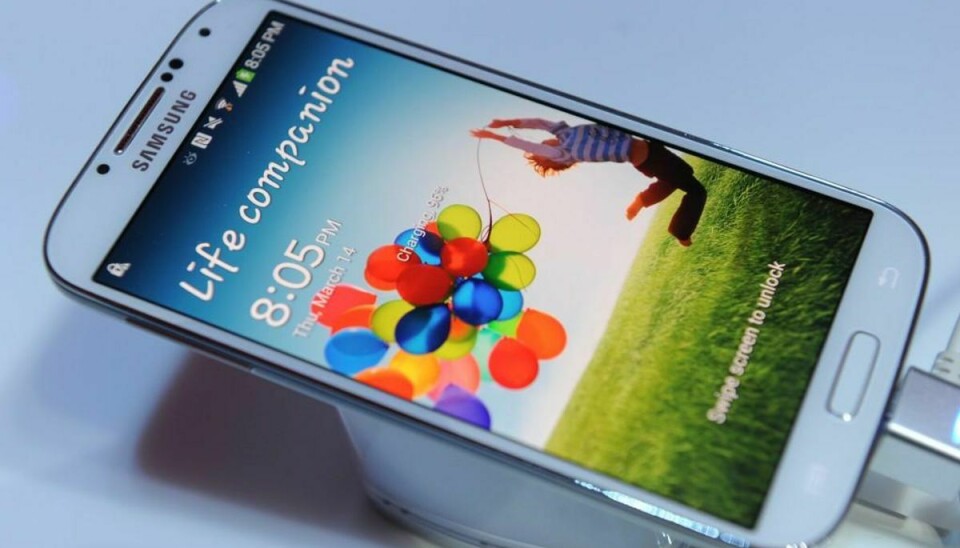 Samsung har overhalet Apple som verdens største smartphone-producent. Det skyldes især den nye Galaxy S6. Foto: Don Emmert/Scanpix