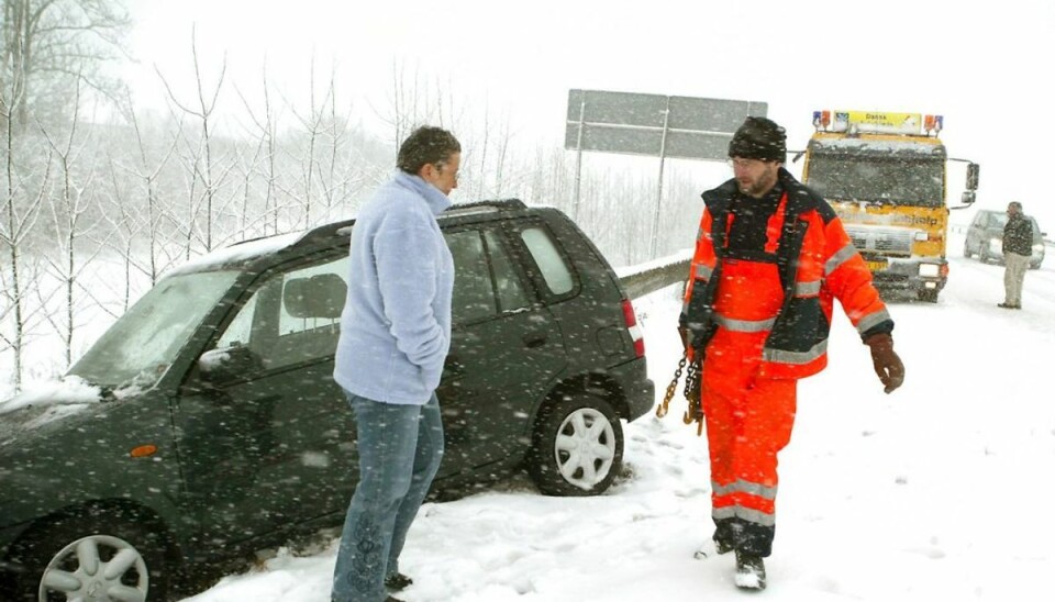 Tusindvis af bilister slår alarm i snevejret Det voldsomme vintervejr har betydet, at tusindvis af bilister har brug for vejhjælp.Arkivfoto: Ernst van Norde/Ritzau Scanpix