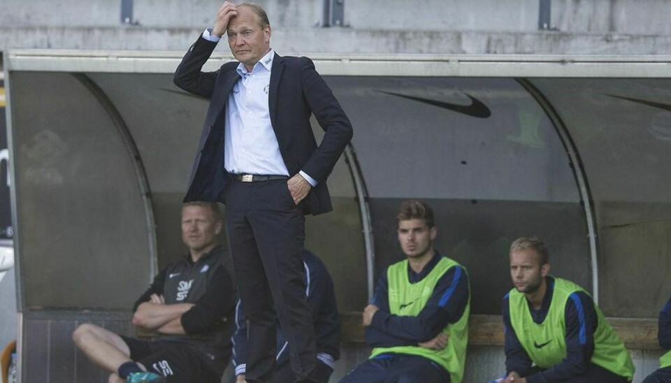 EfBs cheftræner Niels Frederiksen har haft sin sidste kamp i front for klubben – han er nemlig blevet fyret.Foto: Scanpix.