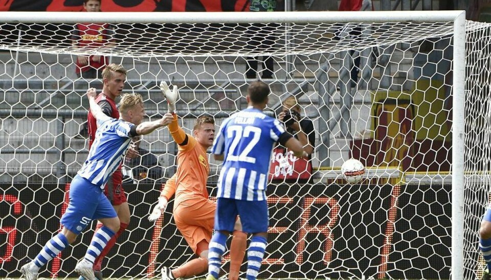 Esbjerg scorer til 0-1 i Superligakampen mod FC Nordsjælland i Farum Park. Foto: Niels Ahlmann Olesen/Scanpix.