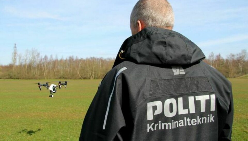 I øjeblikket tester politiet droner. Man vil finde ud af om de kan bruges i politiets arbejde. Pressefoto.