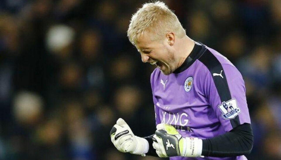 Leicester-triumf er stadig uvirkelig for Schmeichel Kasper Schmeichel kan stadig ikke helt forstå, at han kan kalde sig engelsk mester sammen med Leicester City. Foto: Darren Staples/Reuters