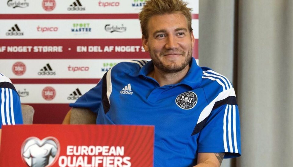 Bendtner og Schmeichel i højt humør før Albanien-gyser Nicklas Bendtner. Foto: Anders Kjærbye/dbufoto.dk.