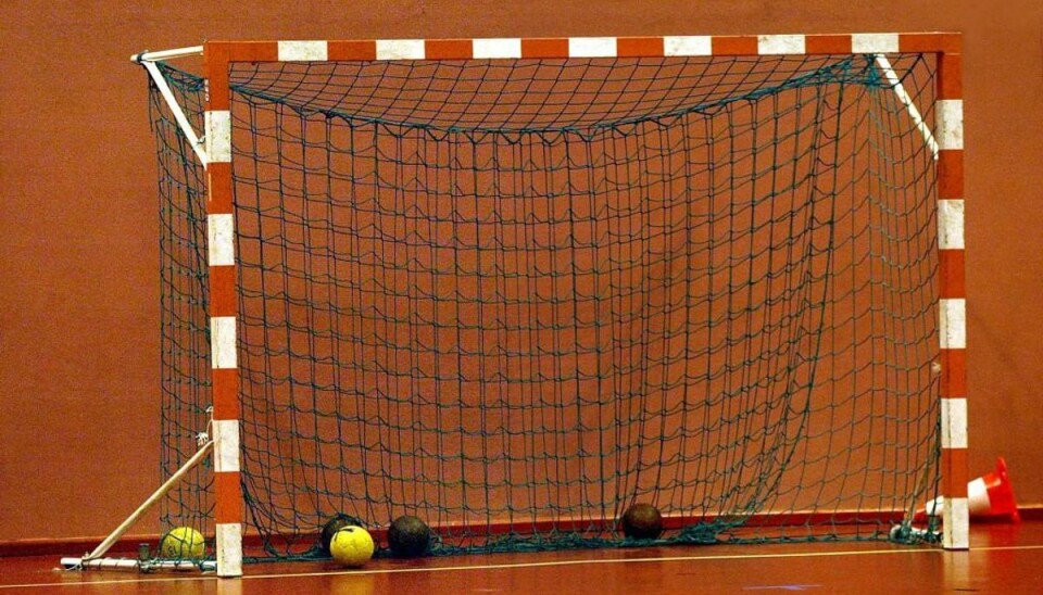 SK Aarhus lider sæsonens første nederlag på Falster Der er ikke længere nogen hold med maksimumpoint i kvindernes bedste håndboldliga efter SK Aarhus søndag aften løb ind i et nederlag. Arkivfoto: Colourbox.