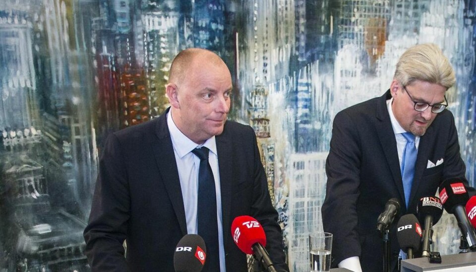 PET: Terrorister gemmer sig ikke blandt flygtninge Tirsdag den 22. september kl. 11:45 holdt Justitsminister Søren Pind, rigspolitichef Jens Henrik Højbjerg og konstitueret PET-chef Finn Borch Andersen et fælles pressemøde om status på håndteringen af flygtninge og migranter. Foto: Simon Skipper