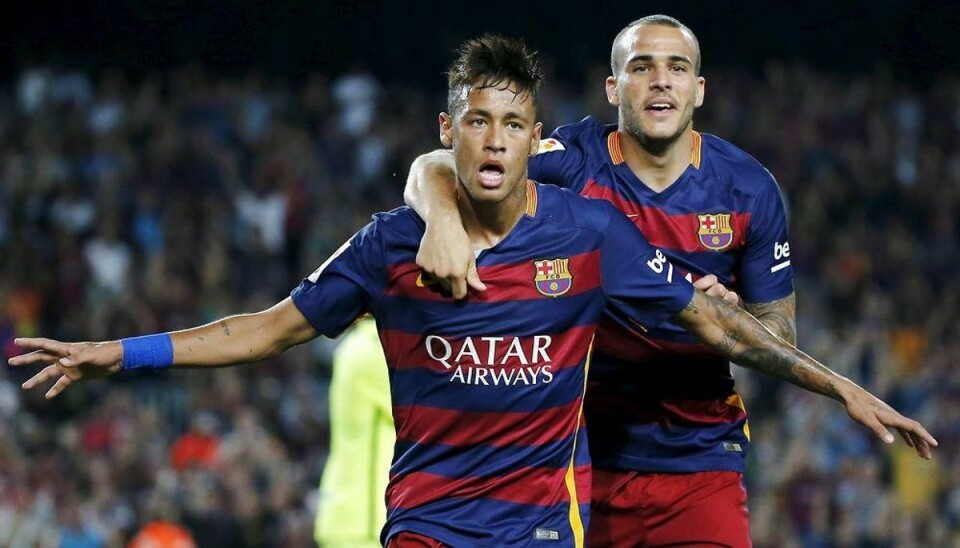 United forsøgte at hente Neymar Manchester United forsøgte i sommerens transfervindue at hente FC Barcelona-brasilianeren Neymar (forrest), bekræfter hovedpersonen selv. Foto: Susana Vera/Scanpix