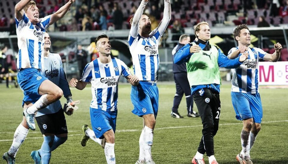 OB klasker FCN 5-1 på Farum Park OB-spillerne jublede i Farum, da de vandt 5-1 over FC Nordsjlælland. Foto: Scanpix.
