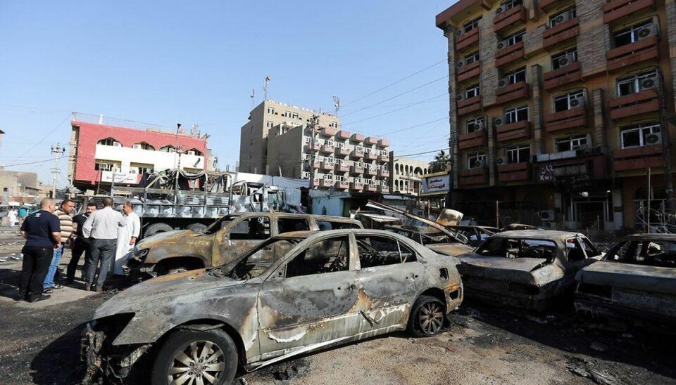 57 døde i Irak efter flere bilbomber Bilbomber er ikke et ukendt fænomen i Irak. Her er det fra Bagdad i slutningen af september. Foto: SABAH ARAR/Scanpix