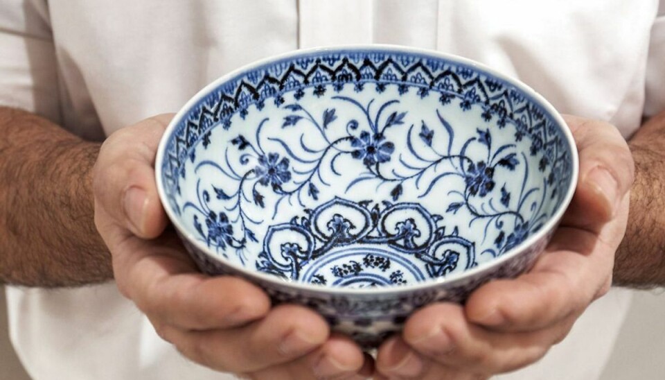 Skålen, der blev købt for små 200 kroner, er vurderet til at være mange, mange flere penge værd. Foto: Sotheby’s/Scanpix. KLIK VIDERE OG SE HVILKE TING DER KAN GEMME SIG PÅ DIT LOFT DER KAN VÆRE GODE PENGE VÆRD I DAG Skålen, der blev købt for små 200 kroner, er vurderet til at være mange, mange flere penge værd. Foto: Sotheby’s/Scanpix. KLIK VIDERE OG SE HVILKE TING DER KAN GEMME SIG PÅ DIT LOFT DER KAN VÆRE GODE PENGE VÆRD I DAG