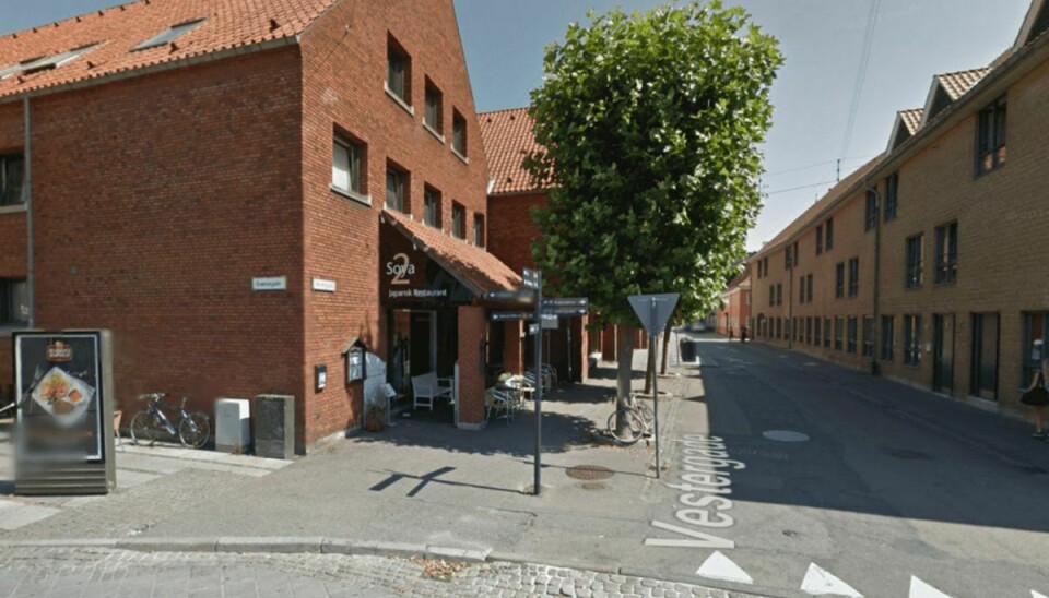 Restaurant Soya 2 i Vestergade i Aarhus støjer. Det har nu kastet et påbud af sig og tvunget en nabo til at flytte. Foto: Google Streetview