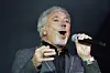 Den nu 75-årige popstjerne, Tom Jones, har indtil nu arbejdet sig gennem 250 kvinder, mens han har været gift med sin Linda. Arkivfoto: Scanpix.