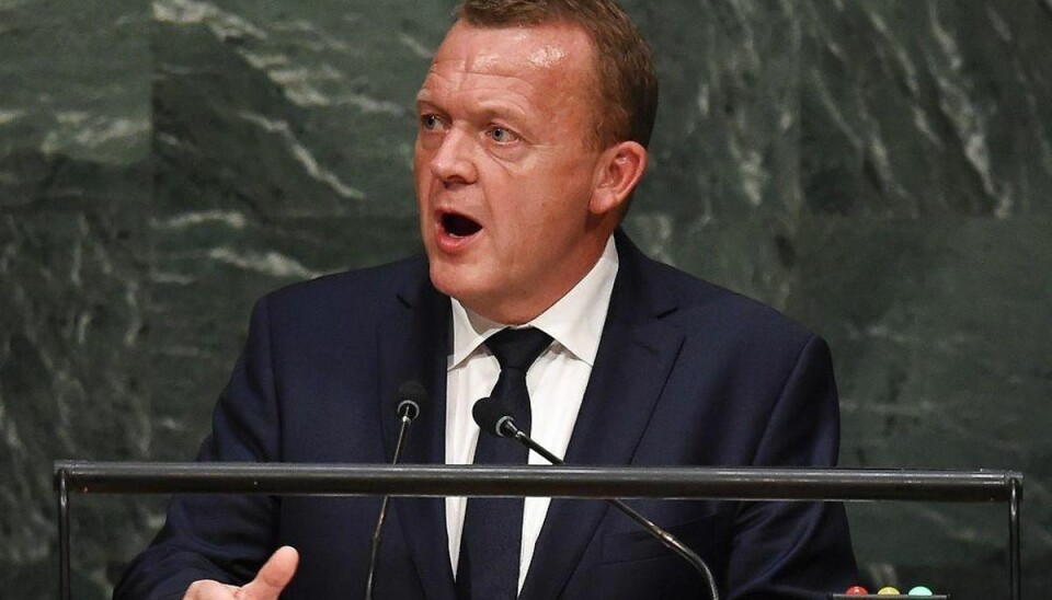 Danmark får ny forsvarsminister onsdag Danmarks nye forsvarsminister bliver udnævnt onsdag. Det oplyser statsminister Lars Løkke Rasmussen efter Carl Holst tirsdag meddelte, at han trækker sig fra posten. Foto: Scanpix.