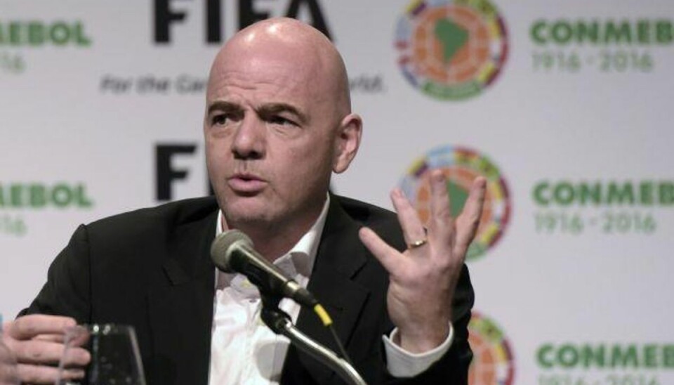 Fifa-præsident: Flere hold til VM i 2026 Gianni Infantino ønsker 40 hold med til VM fra 2026. Foto: Norberto Duarte/AFP