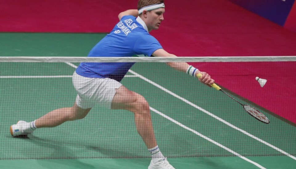 Axelsen buldrer videre til EM-kvartfinale Viktor Axelsen er i kvartfinalen ved EM i badminton. Foto: Sergey Dolzhenko/Scanpix