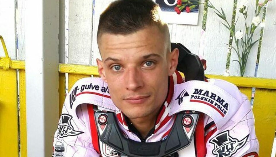 Speedwaykøreren Kenni Larsen skudt i hovedet: Det var et uheld Hvis alt går vel, så kan lægerne forsøge at vække speedwaykøreren Kenni Larsen fra koma om et par dage. Foto: Sportxpress/Scanpix