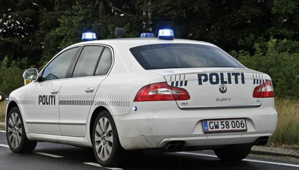 Politiet anholder stor gruppe rumænere Politiet rykkede efter flere klager ud og anholdte en gruppe rumænere. Foto: René Lind Gammelmark.