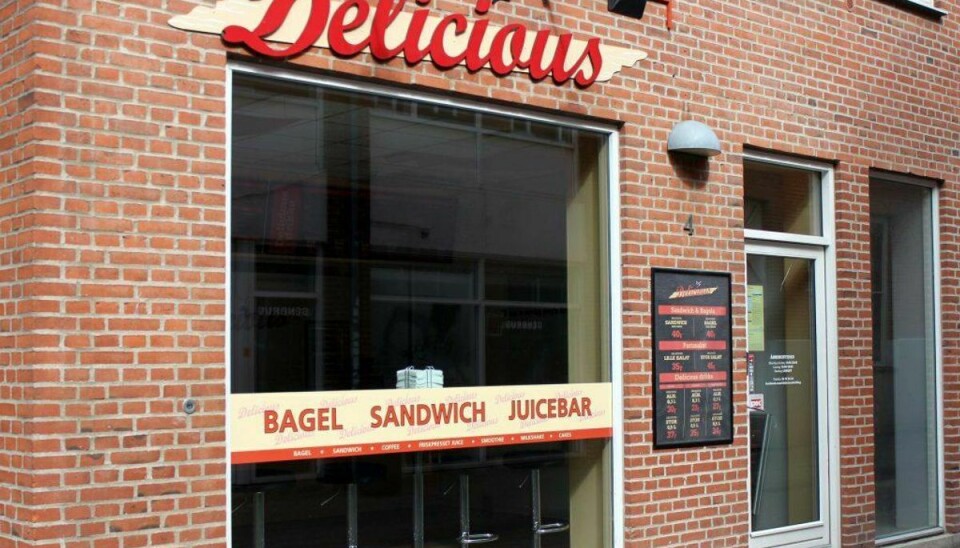 Der er endnu en gang en sur smiley i døren hos Delicious sandwich og Juice i Kolding. Foto: Elo Christoffersen