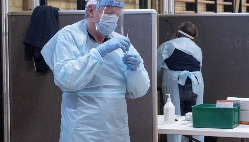 Én ting ved smittetallene imponerer overlæge Der har været mere end 233.000 bekræftede tilfælde med coronavirus covid-19 i Danmark i alt. Foto: Bo Amstrup/Ritzau Scanpix