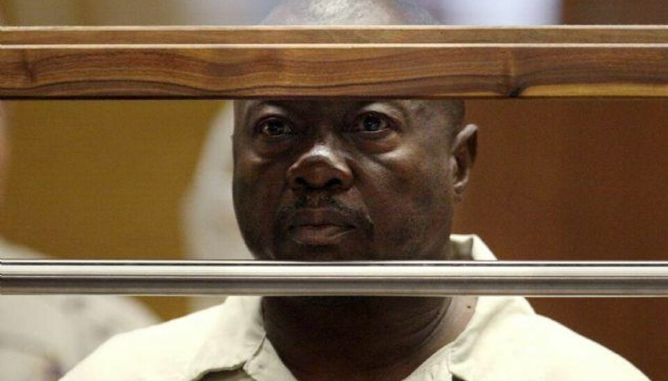 Berygtet seriemorder får dødsstraf for drab på ti kvinder 63-årige Lonnie Franklin Jr. er blevet dømt for at være seriemorderen bag tilnavnet “The Grim Sleeper”. Han har mandag fået dødsstraf for at have dræbt ni kvinder og en teenagepige. Foto: Pool/Reuters