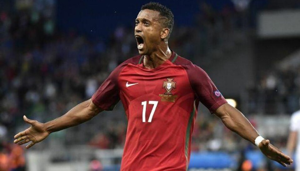 Island EM-debuterer med uafgjort mod Ronaldo og co. Nani bragte Portugal foran i første halvleg. Foto: Jeff Pachoud/AFP