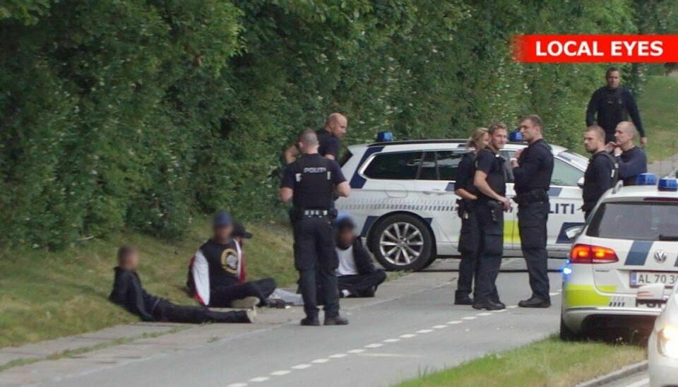 En mand svæver lige nu i livsfare efter at være skudt ned på åben gade i Ballerup. Foto: Local Eyes,
