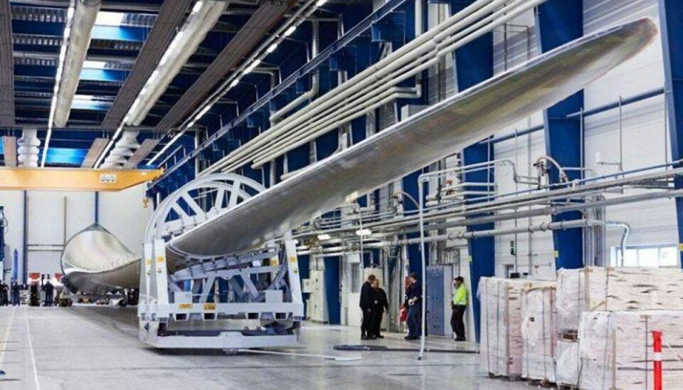 Verdens største vindmøllevinge: Kan bære ti elefanter LM Wind Power står bag verdens hidtil største vindmølle-vinge. Foto: LM Wind Power.