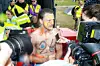 Her giver vinderen interviews efter nøgenløbet på Roskilde Festival 2016. KLIK VIDERE OG SE ALLE BILLEDERNE. Foto: Emil Hougaard/Scanpix.
