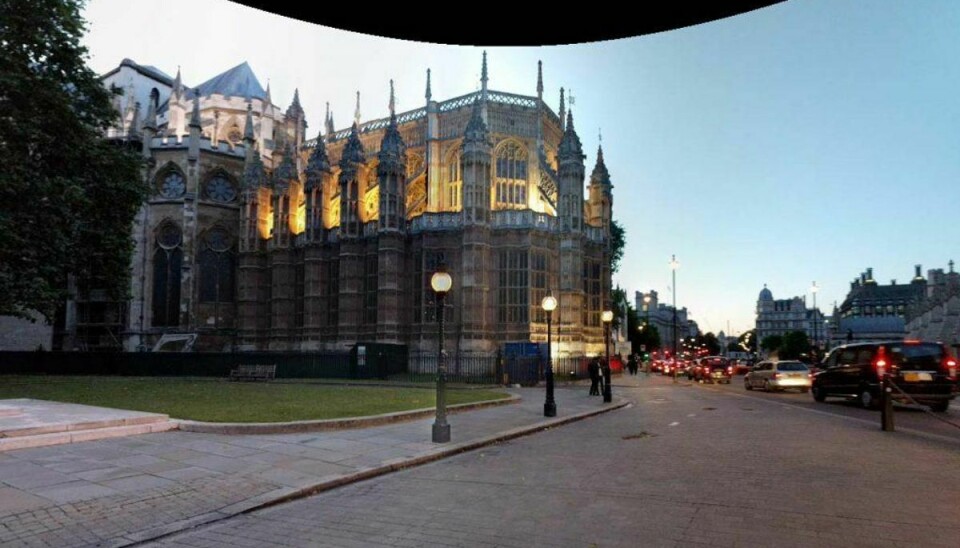 En mistænkelig pakke udløste alarm i det britiske parlament. Foto: Google Streetview.