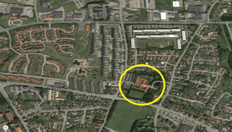 Ung kvinde fundet død i kælderskakt: Her er politiets konklusion Personale på et vandrehjem i Sønderborg fandt søndag liget af en 32-årig kvinde. Foto: Google Maps.