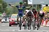 Det blev australske Michael Matthews, der vandt den 10. Tour de France-etape – foran blandt andre Tinkoffs Peter Sagan. Foto: KENZO TRIBOUILLARD/Scanpix.